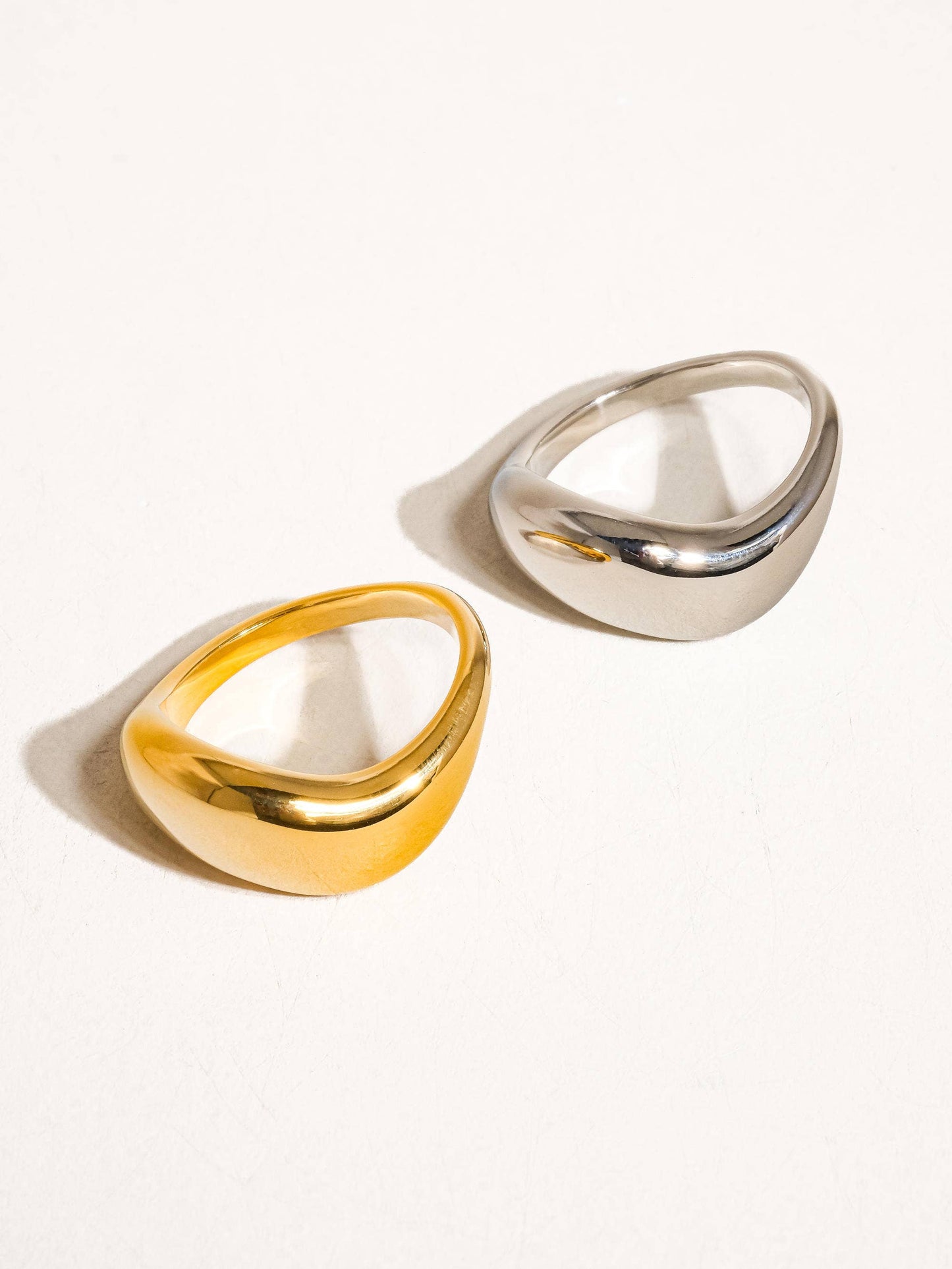 Erin Wavy Band