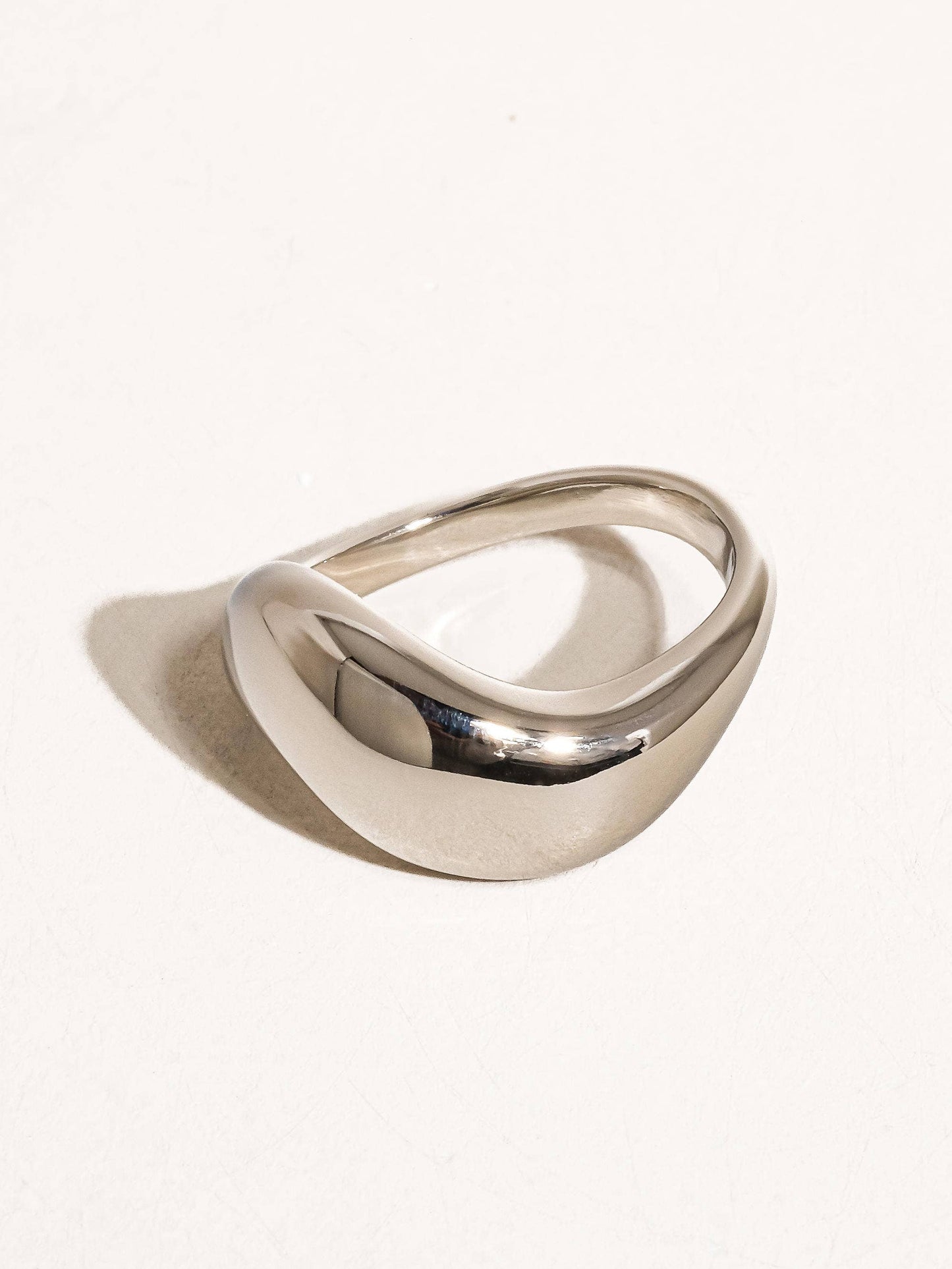 Erin Wavy Band