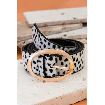 Classic Oval Buckle Leather Belt