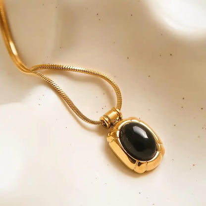 Dax Necklace