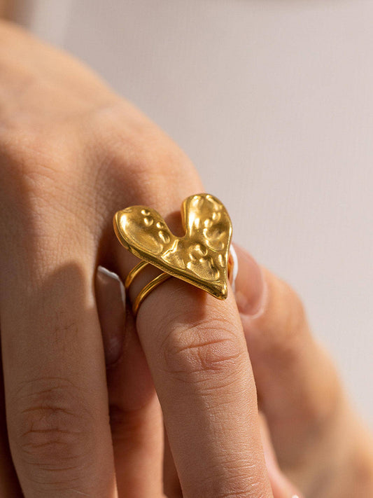 Irene Heart Ring